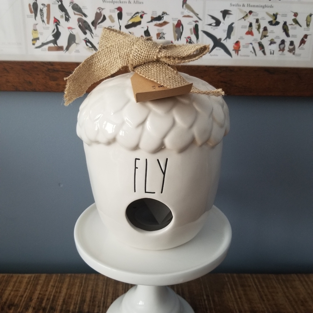Rae Dunn Acorn FLY Birdhouse New